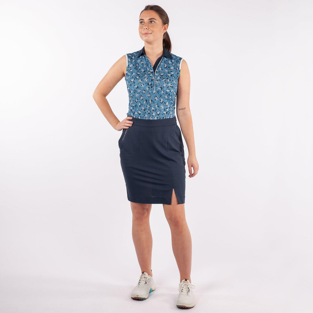Mila is a Breathable sleeveless shirt for Women in the color Blue(4)