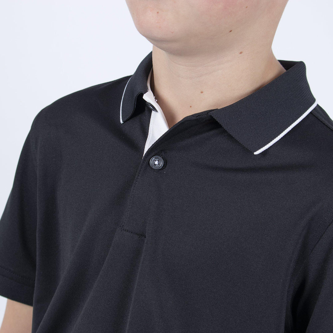Rod is a Breathable short sleeve shirt for Juniors in the color Black(3)