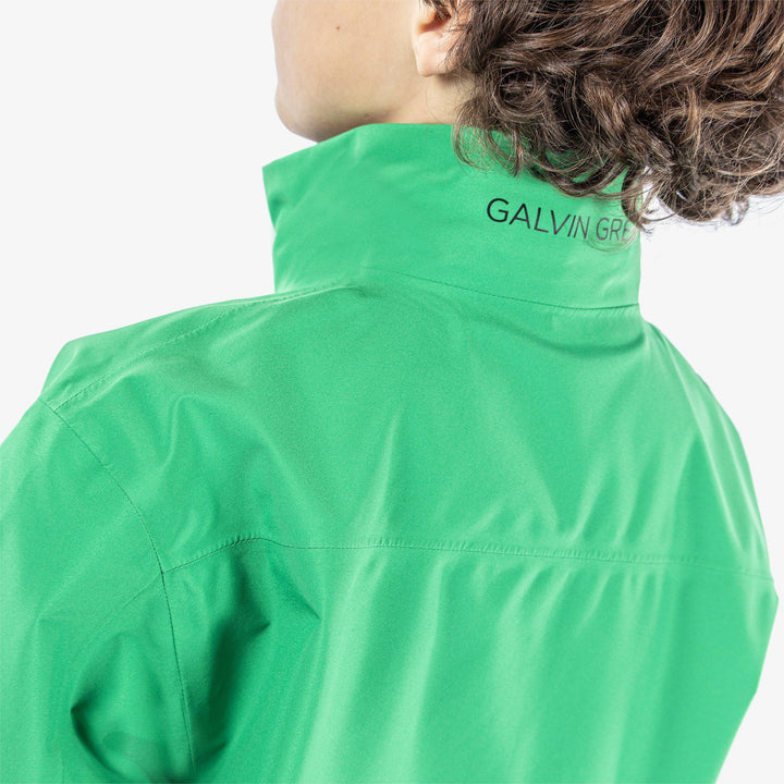 Robert is a Waterproof jacket for Juniors in the color Golf Green(8)