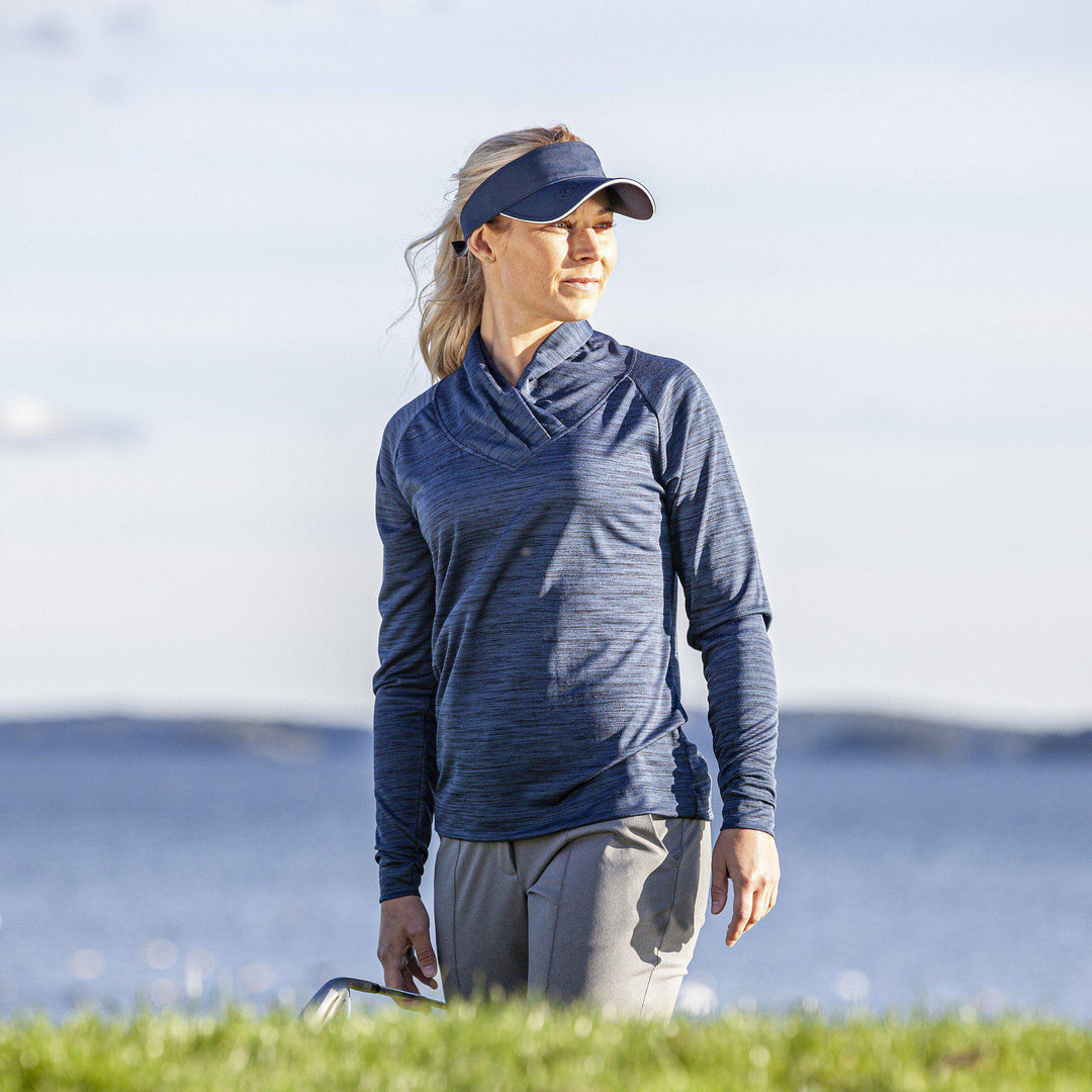 Dorali is a Insulating golf mid layer for Women in the color Navy(10)