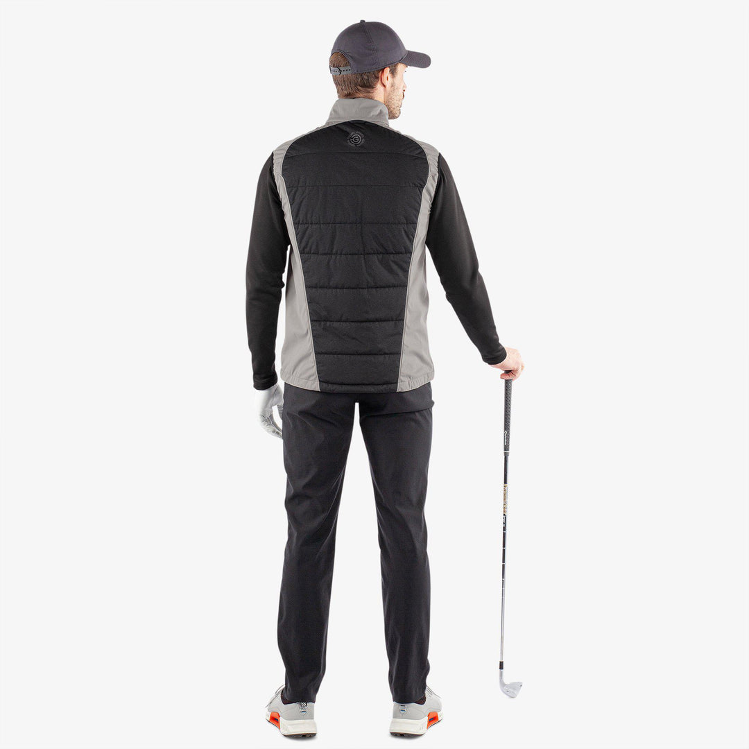 Lauro is a Windproof and water repellent golf vest for Men in the color Sharkskin/Black(7)
