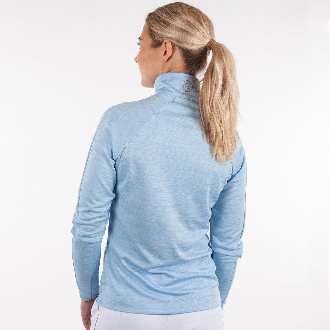 Dina is a Insulating mid layer for Women in the color Blue Bell(3)