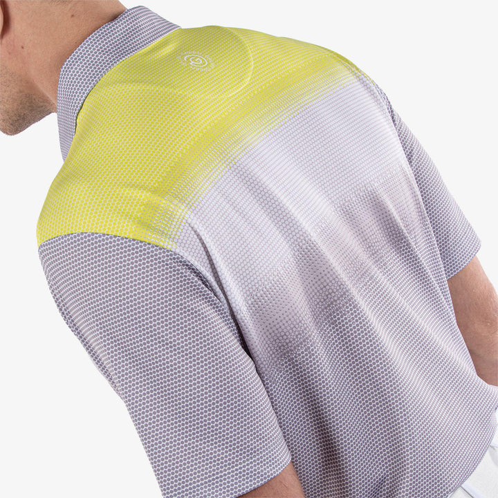 Mo is a Breathable short sleeve golf shirt for Men in the color Cool Grey/White/Sunny Lime(6)
