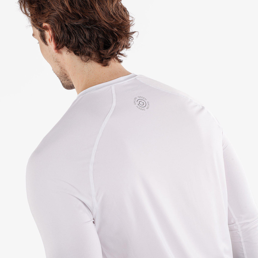 Elias is a UV protection top for Men in the color White(5)