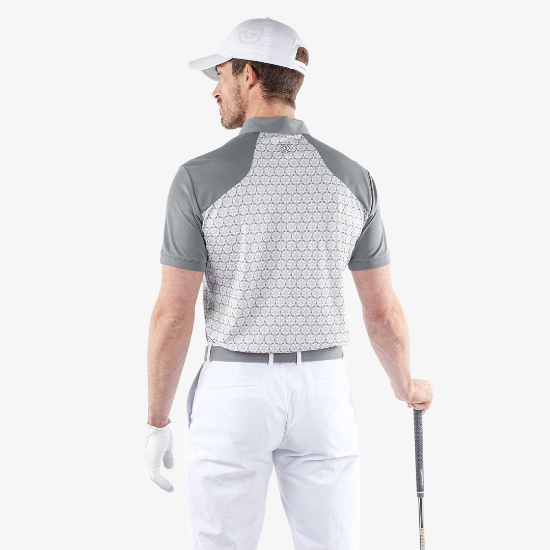 Mio is a Breathable short sleeve golf shirt for Men in the color Cool Grey/Sharkskin(4)
