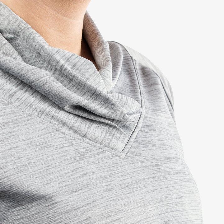 Dorali is a Insulating mid layer for Women in the color Cool Grey(5)